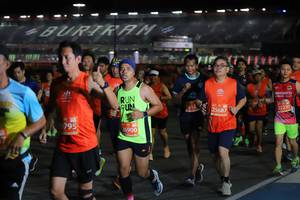 BIB: 25687, 22230, 795, 26900
                            <button type="button" onclick="openModal(11464646)" class="btn btn-primary btn-sm float-right btn-popup" data-toggle="modal" data-target=".modal-high-quality">
                        <i class="fas fa-shopping-cart"></i> Add to Cart
                    </button>
                                            <button type="button" onclick="isThisMe(11464646, true)" class="btn btn-success btn-sm float-right btn-popup btn-isme hidden" data-toggle="tooltip" data-placement="bottom" title="นี่คือรูปของคุณใช่ไหม คลิกที่นี่เพื่อเอาเข้าอัลบั้ม">
                        <i class="fas fa-plus"></i> Add to album
                    </button>
                    <button type="button" onclick="isThisMe(11464646, false)" class="btn btn-warning btn-sm float-right btn-popup btn-isnotme hidden">
                        <i class="fas fa-ban"></i> Remove from album
                    </button>